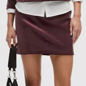 NWT Buttery Soft LululemonMini Skirt Garnet  Scuba High-Rise Velvet Size XS